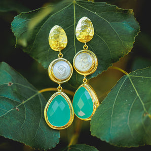 Brinco Drop com Pedras Naturais
